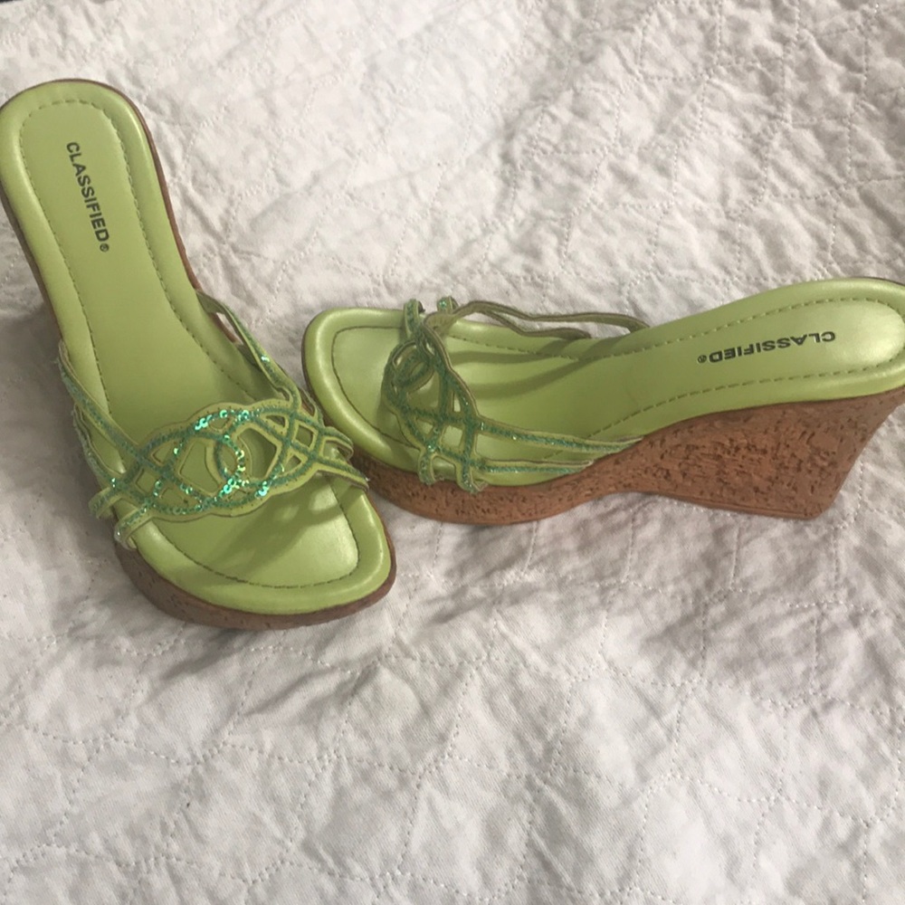 Wedge sandals